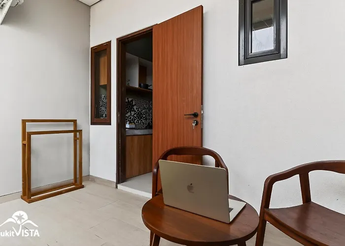Гостевой дом Ayu Bagus By Bukit Vista 3*